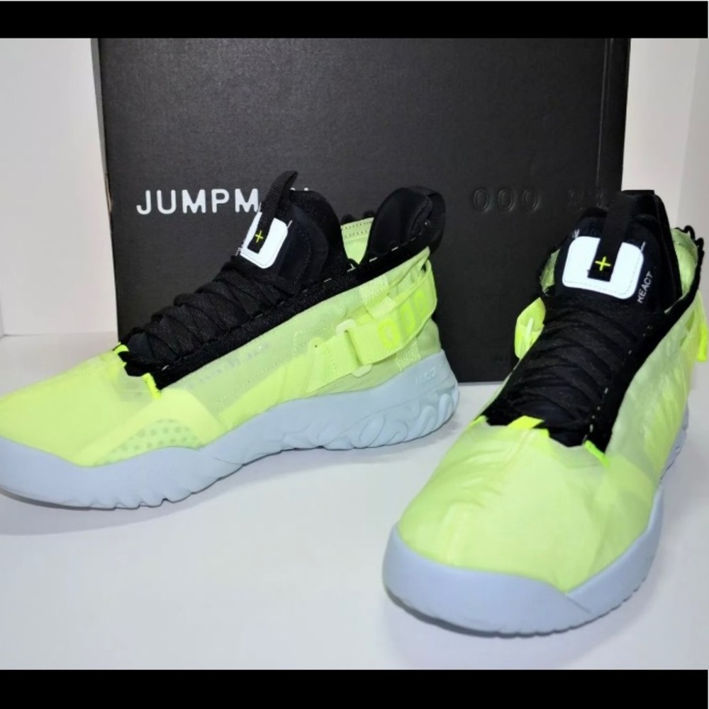 Air Jordan Proto React Nike  Brand New Size 9.5